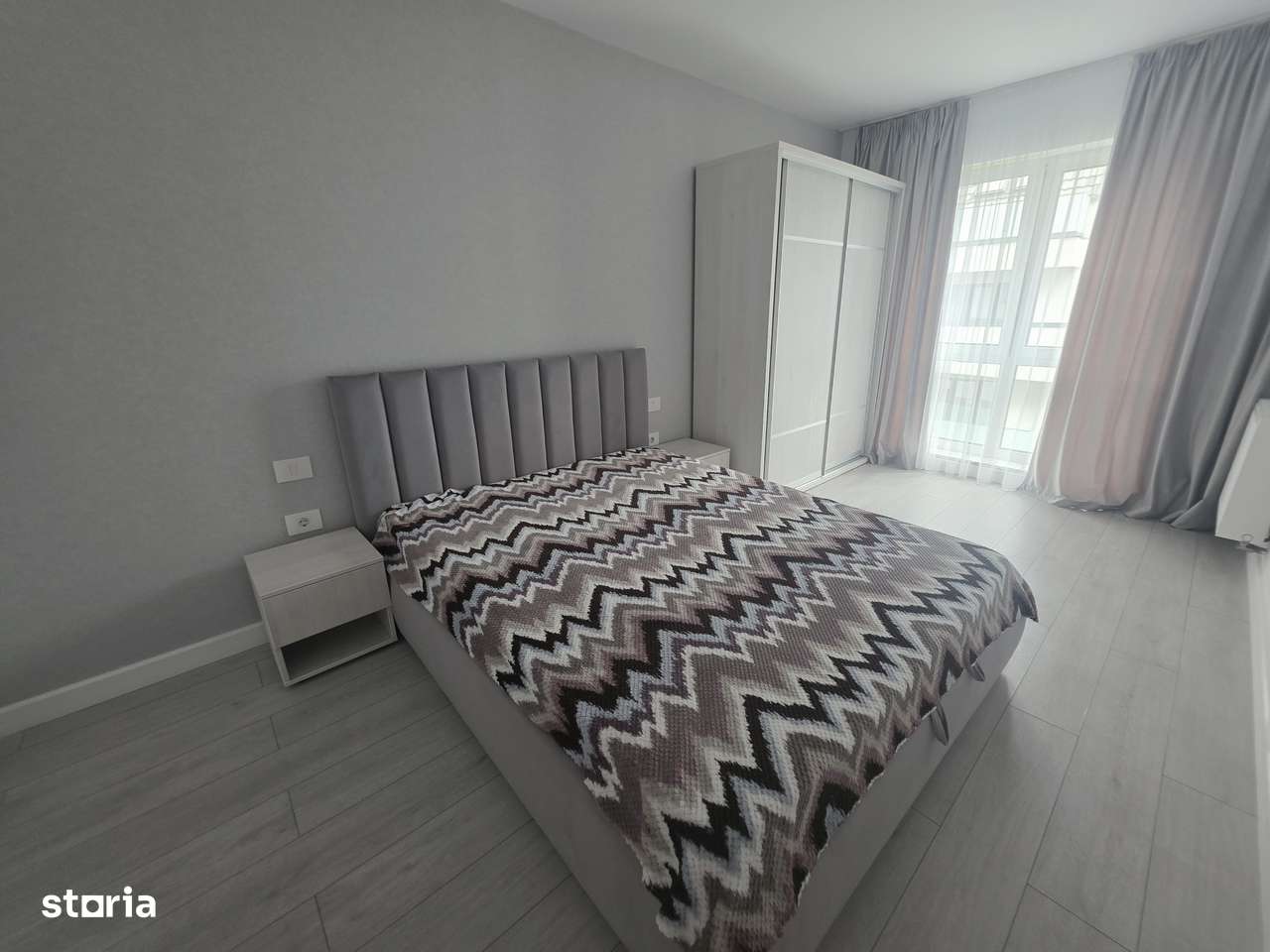 Vand apartament 2 camere Tractorul Maurer Villas cu parcare subterana-5