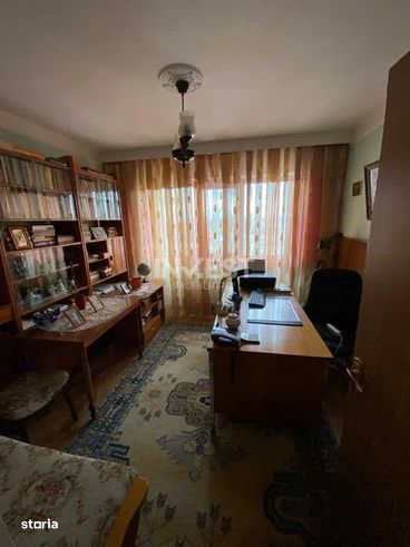 Apartament de vanzare cu 4 camere in zona Mircea cel Batran - 92mp-2