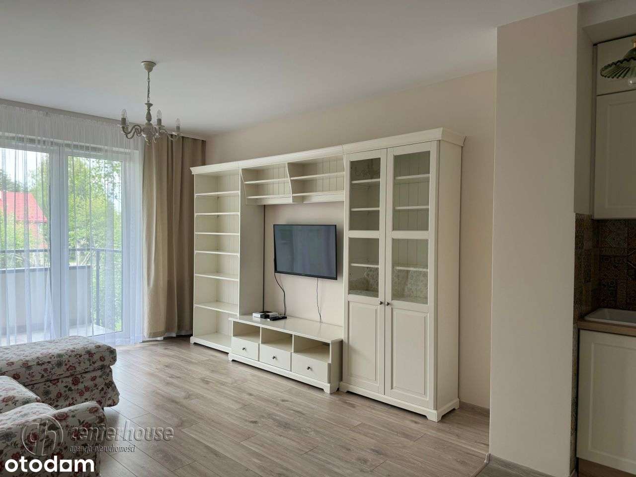 2 pokoje, komórka, miejsce parkingowe, osiedle zamknięte-2