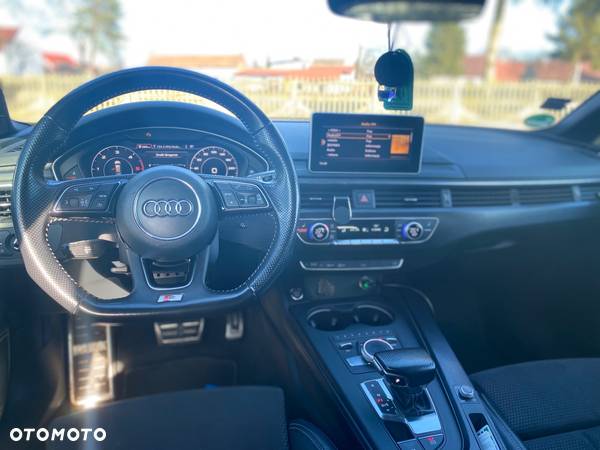 Audi A4 2.0 TDI Sport S tronic - 25