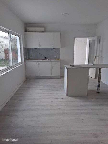 Duas moradias V2 - Grande imagem: 5/12