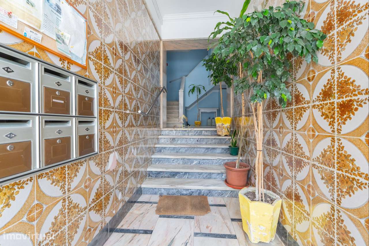 Apartamento T3 Odivelas central-22