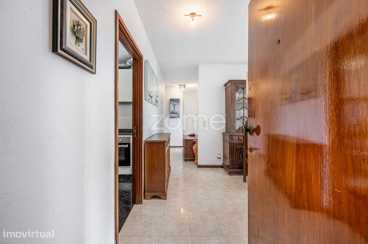 Apartamento T3 Prelada perto do metro-13