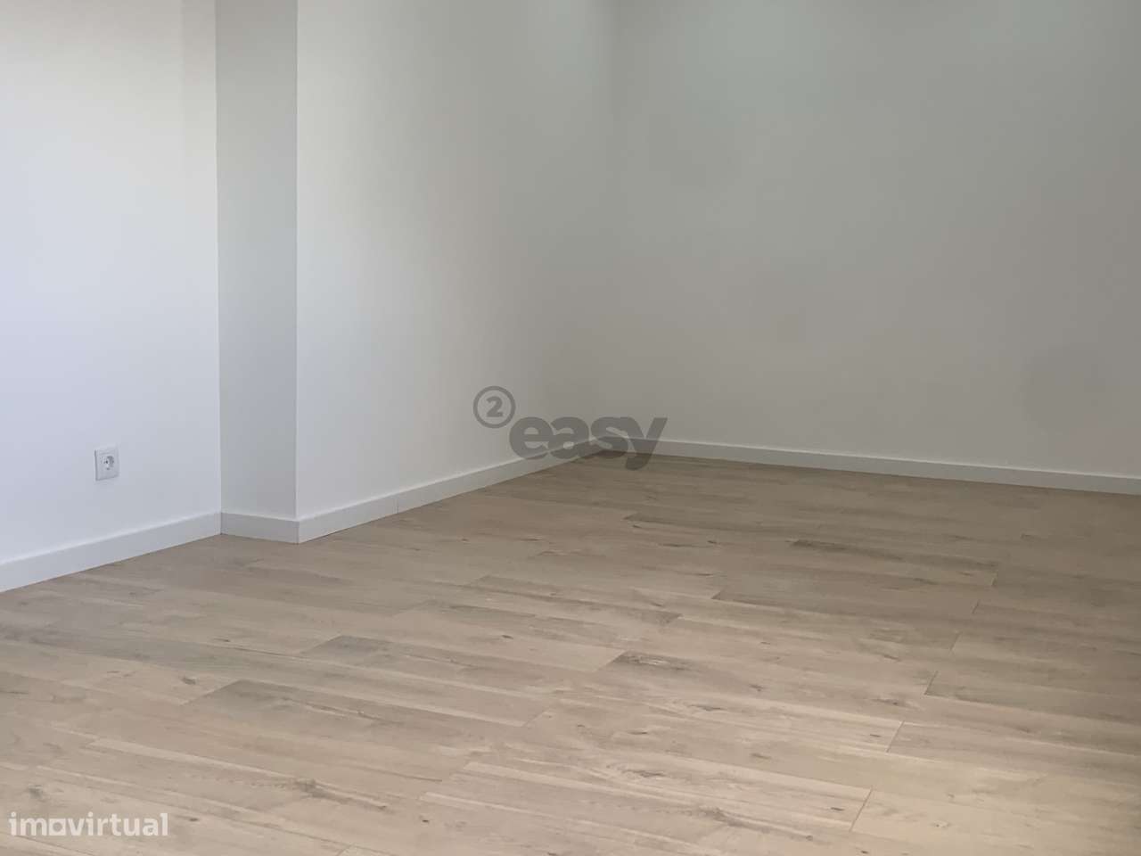 T3 Remodelado Amadora - Oferta da Escritura! - Grande imagem: 4/9