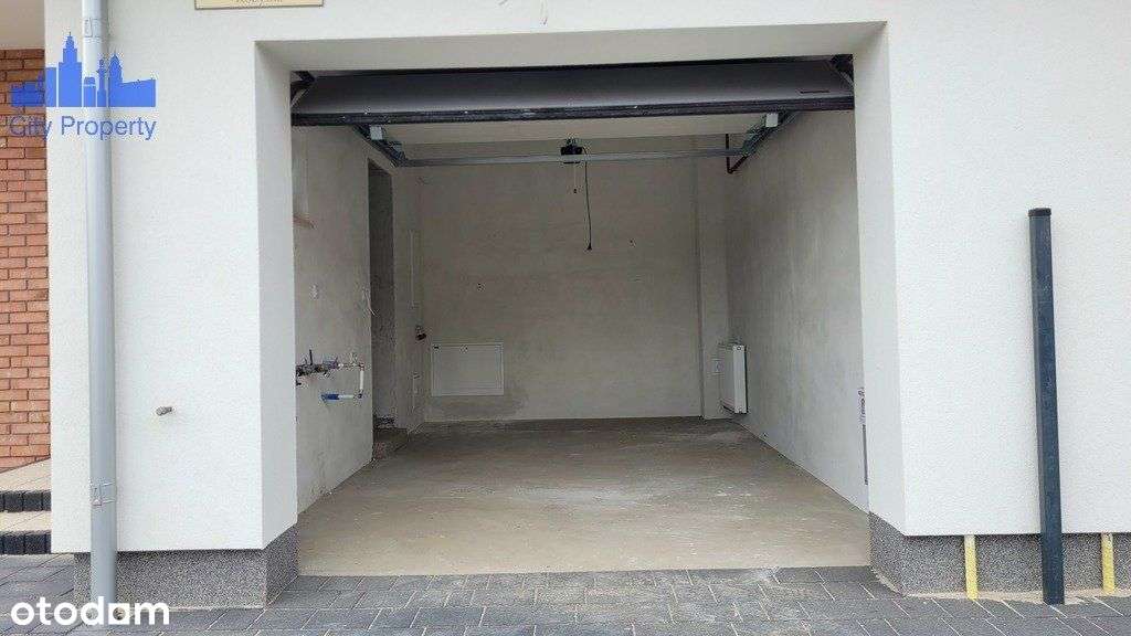 [Wideo] Bliźniak z garażem i poddaszem-13