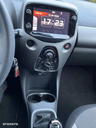 Toyota Aygo 1.0 VVT-i Color Edition - 17