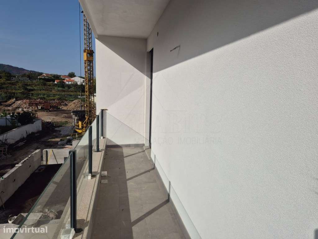 Moradia T3 de Arquitetura Moderna, com piscina - Correlhã, Ponte de...-19