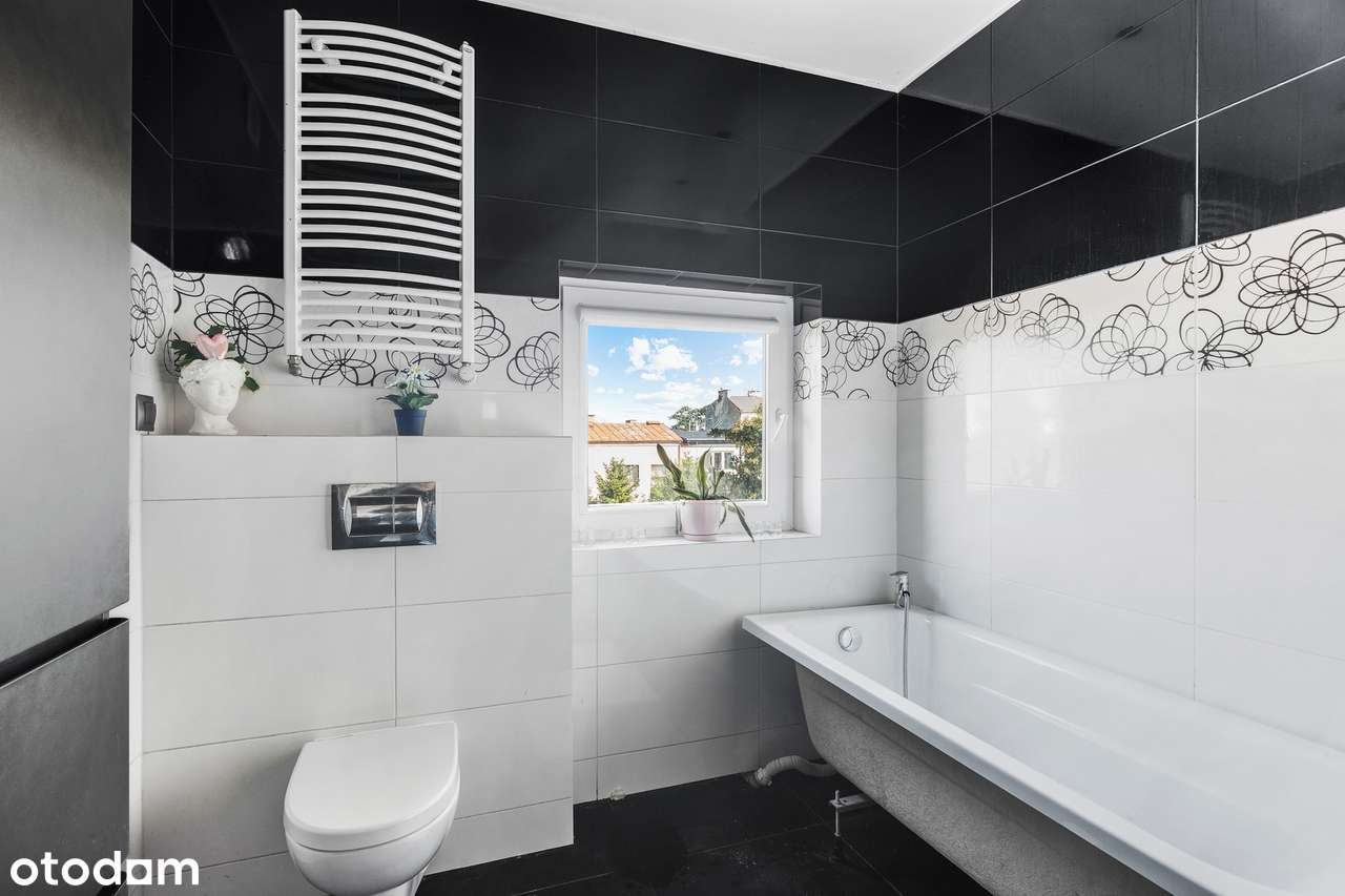 Pół bliźniaka | dobry punkt komunikacyjny | blisko PKP| BEZ PROWIZJI-12