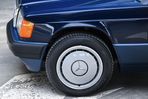 Mercedes-Benz 190 - 10