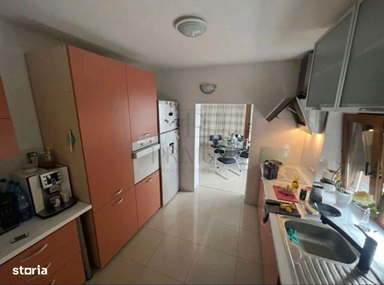 Triplex - Zona Torontalului - 3 Dormitoare - 2 Dressing-uri - Garaj - - Imagine principală: 4/7