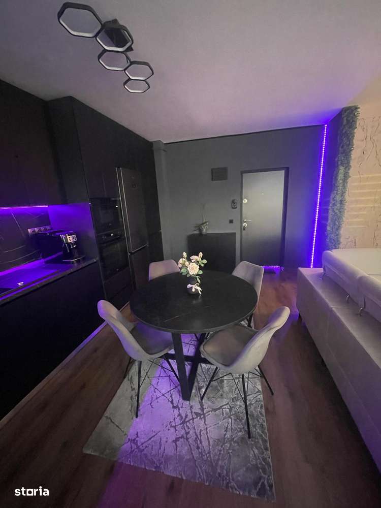 Bloc cu lift - Apartament 2 camere plus terasă - Priveliște către oraș-5