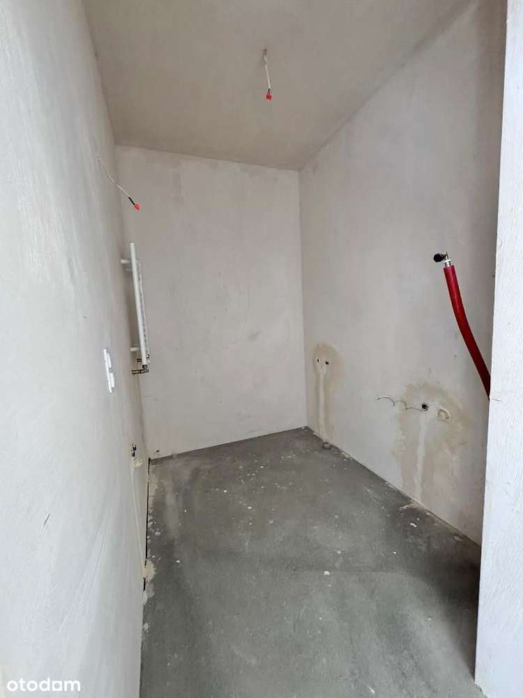 2 pok., duży balkon, m. postojowe, komórka lok.-7