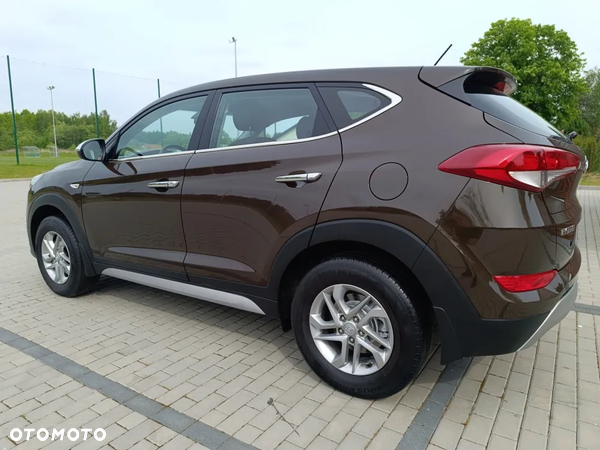 Hyundai Tucson 1.6 GDI BlueDrive Comfort 2WD - 19