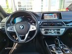 BMW Seria 7 740d xDrive MHEV - 12