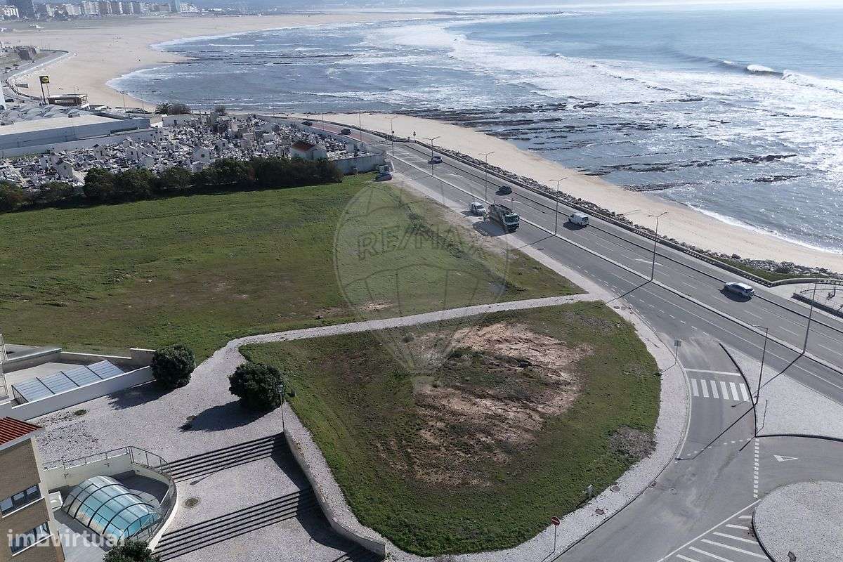 Terreno  para venda - Grande imagem: 2/25