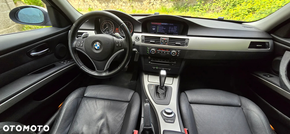 BMW Seria 3 - 17