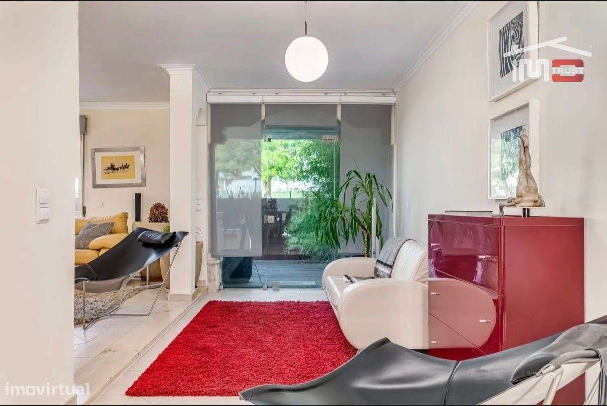 Moradia Duplex T3 Atalaia - Suite, Cozinha Equipada e Garagem.-6