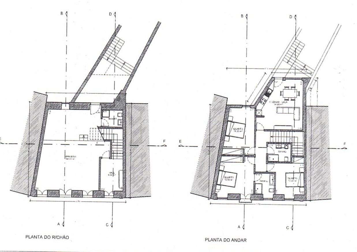 Moradia T3 totalmente remodelada em Pinheira da Bemposta-23