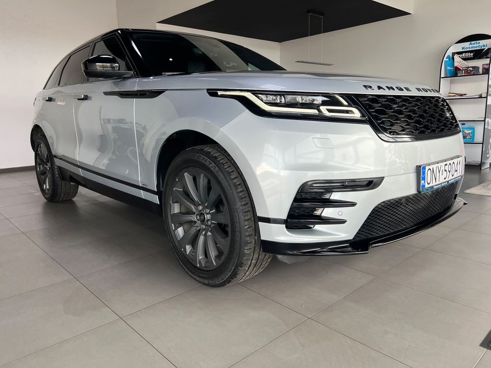 Land-Rover Range-Rover-Velar