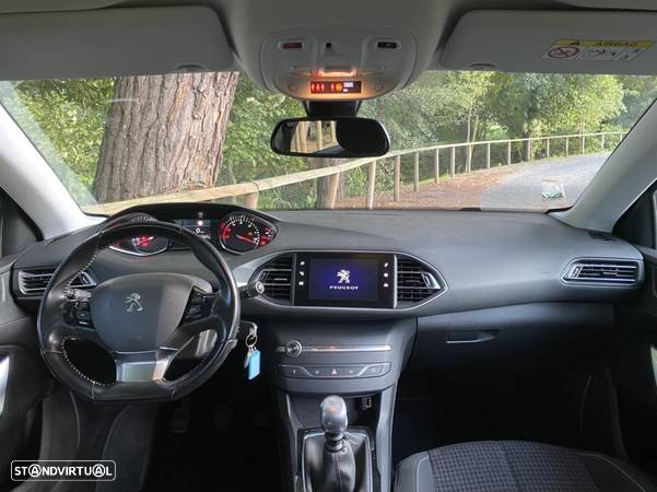 Peugeot 308 1.5 BlueHDi Active - 26