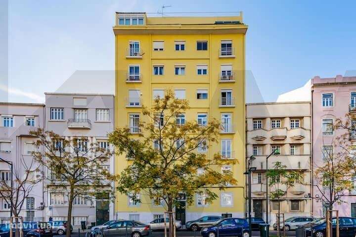 Apartamento T3+1 de Charme nas Avenidas Novas - Grande imagem: 1/10