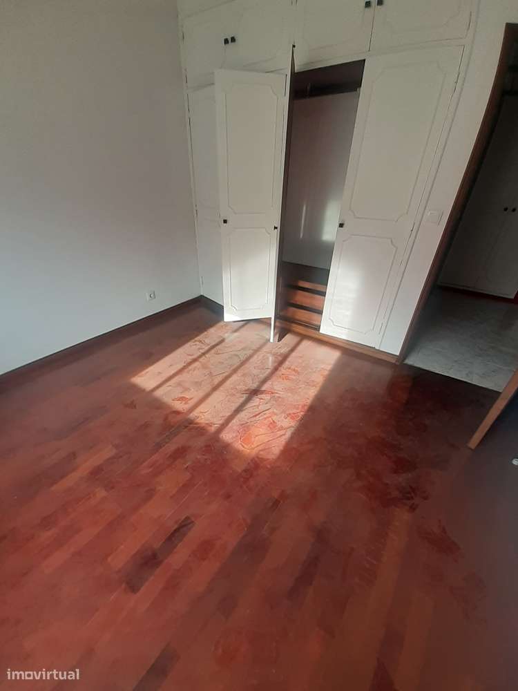 Apartamento T3+2 - Grande imagem: 4/31