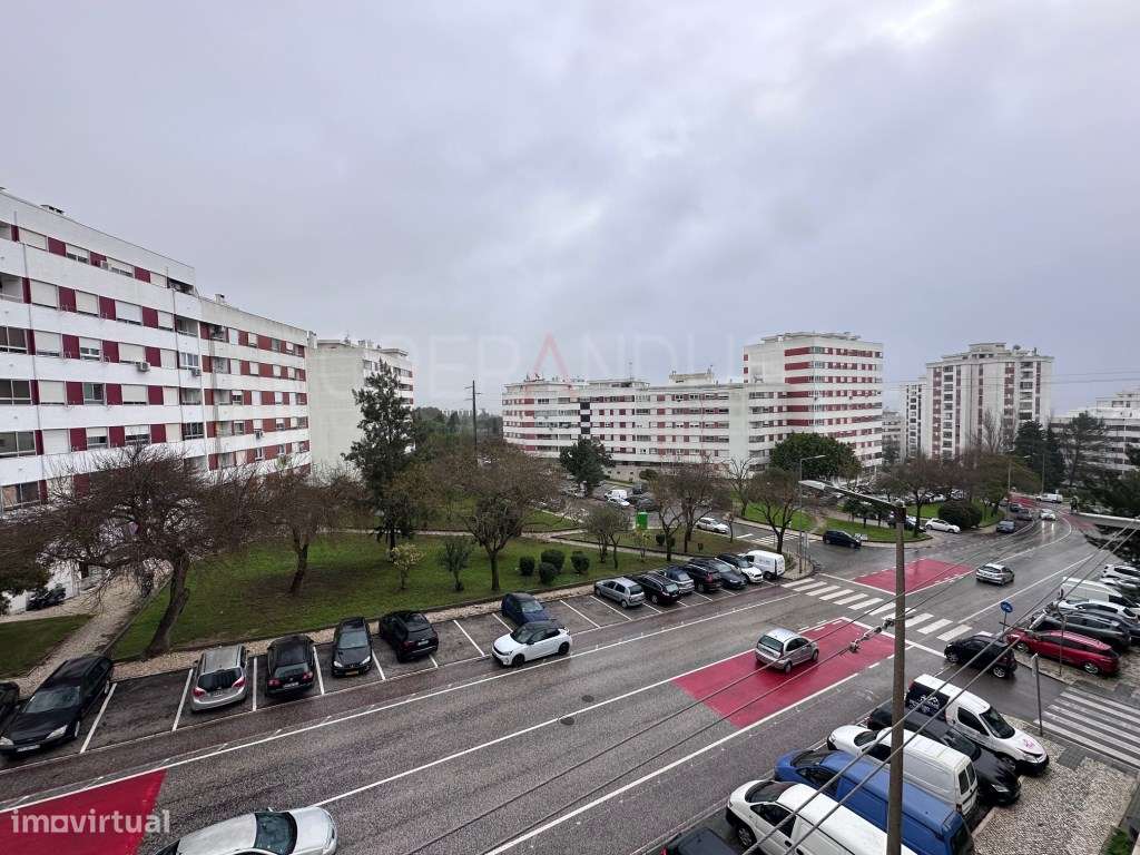 Apartamento T3 - Póvoa Sta. Iria-22