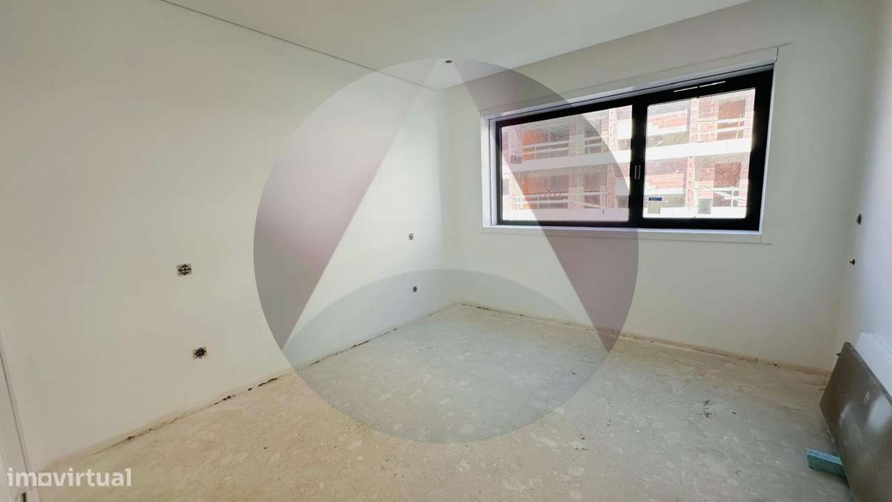 Apartamento T2/T3 - Grande imagem: 3/13