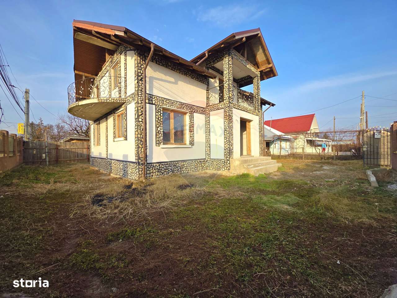 Casă P+M de vânzare - zona Izvoare, Ideală pentru business/locuit - Imagine principală: 5/20