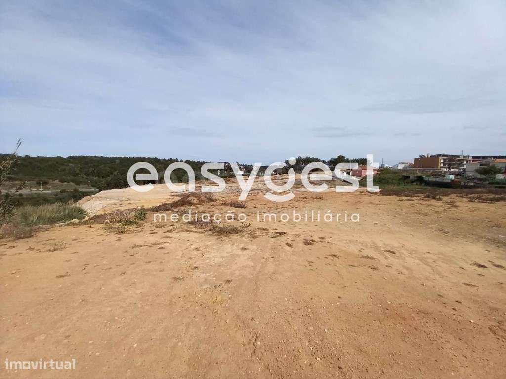 Terreno para construção de 79 fogos na Ericeira com 22.686m2 - Grande imagem: 4/12