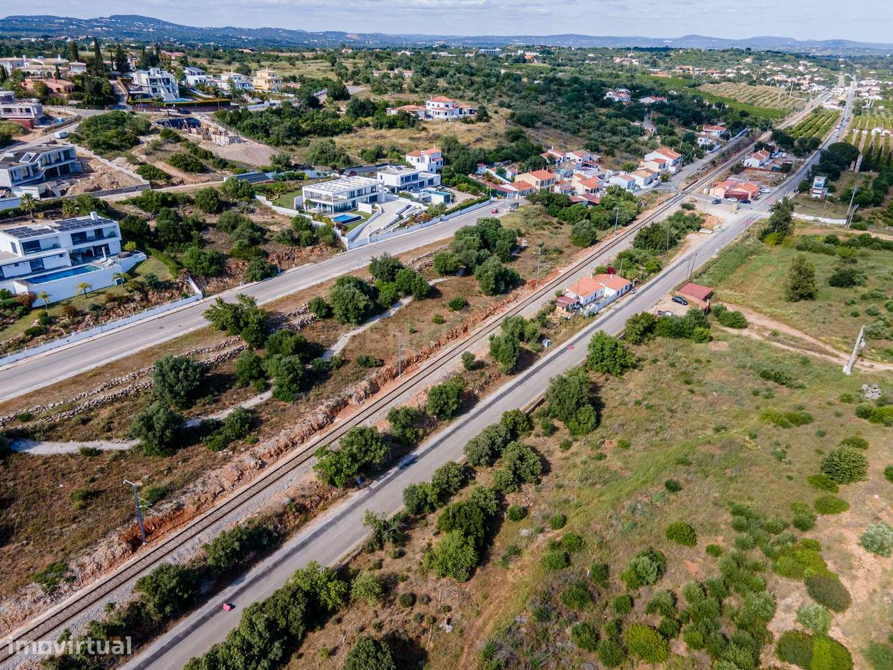 Moradia Térrea T1+1 com Terreno | Poço Frio, Alcantarilha-5