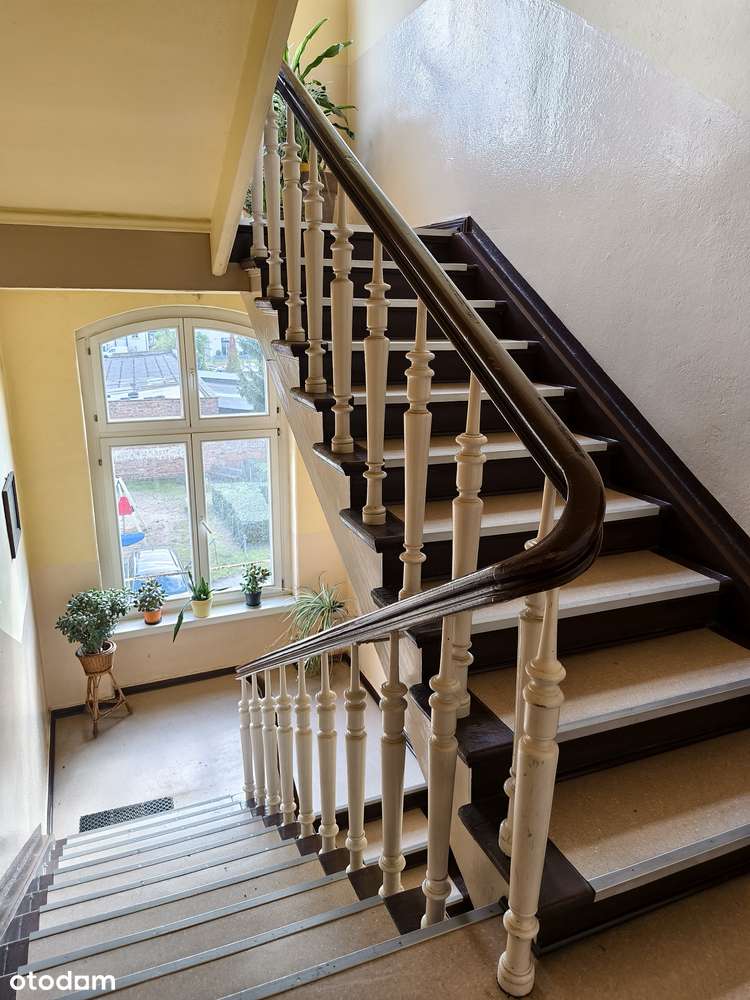 OKAZJA. Atrakcyjne mieszkanie 3 pokojowe w centrum Leszna na sprzedaż.-17