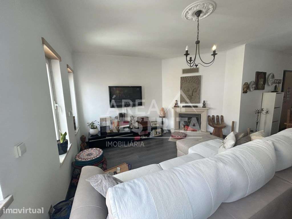 APARTAMENTO T3 transformado em T2 com ARRECADAÇAO e PARQUEAMENTO - Grande imagem: 4/21