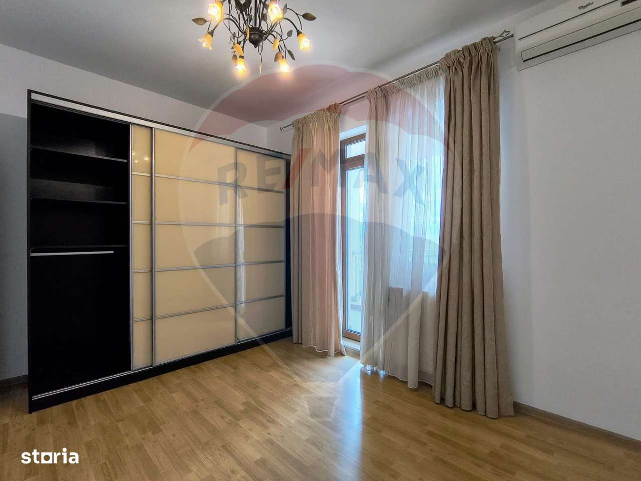 Apartament de inchiriat cu 3 camere în zona City Park Mall Constanta - Imagine principală: 4/10