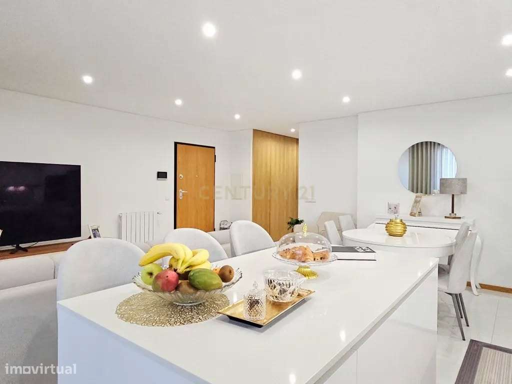 Apartamento T3 Novo com 2 casas de banho e energia A+-45