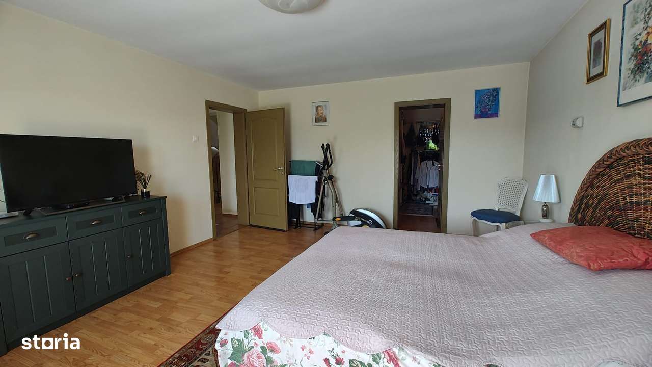 De vanzare casa in Bacia ,nr.4A-12
