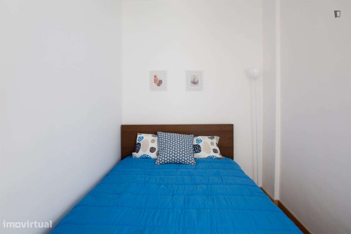 Apartamento com 2 quartos - localizado em Entrecampos Lisbon - Grande imagem: 2/10