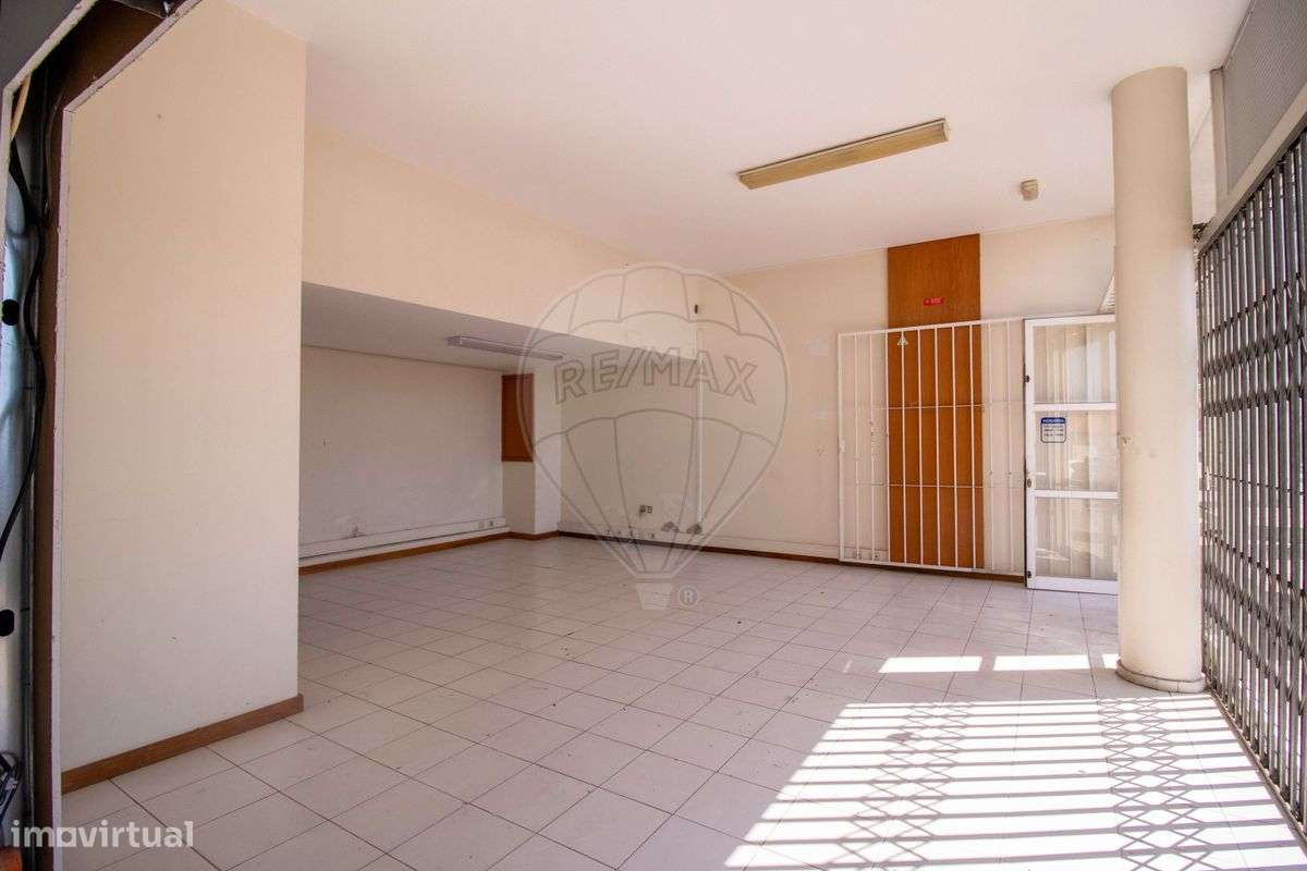 Loja  para arrendamento - Grande imagem: 3/11