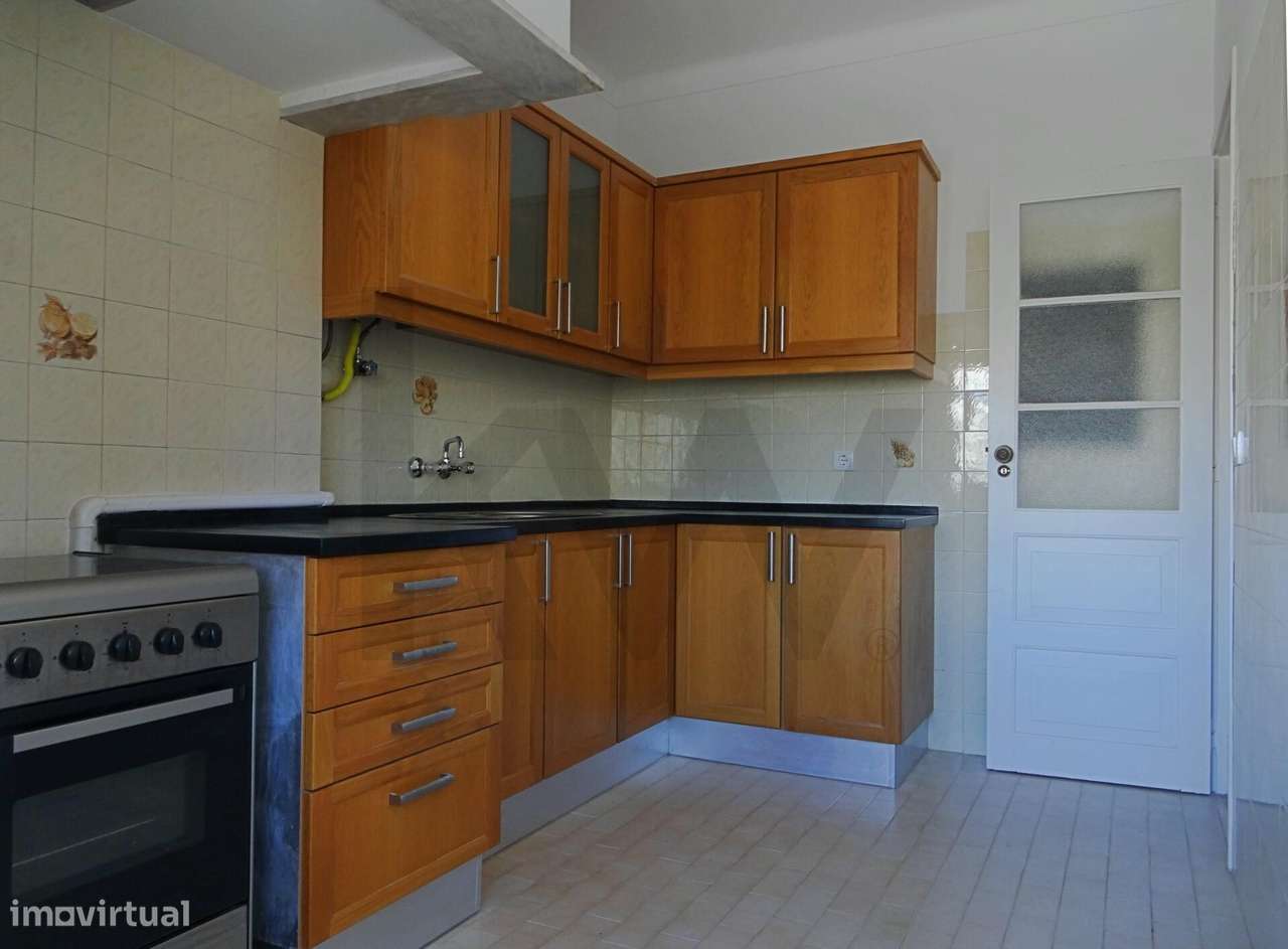 Apartamento T2 em zona central de Lisboa - Grande imagem: 4/8