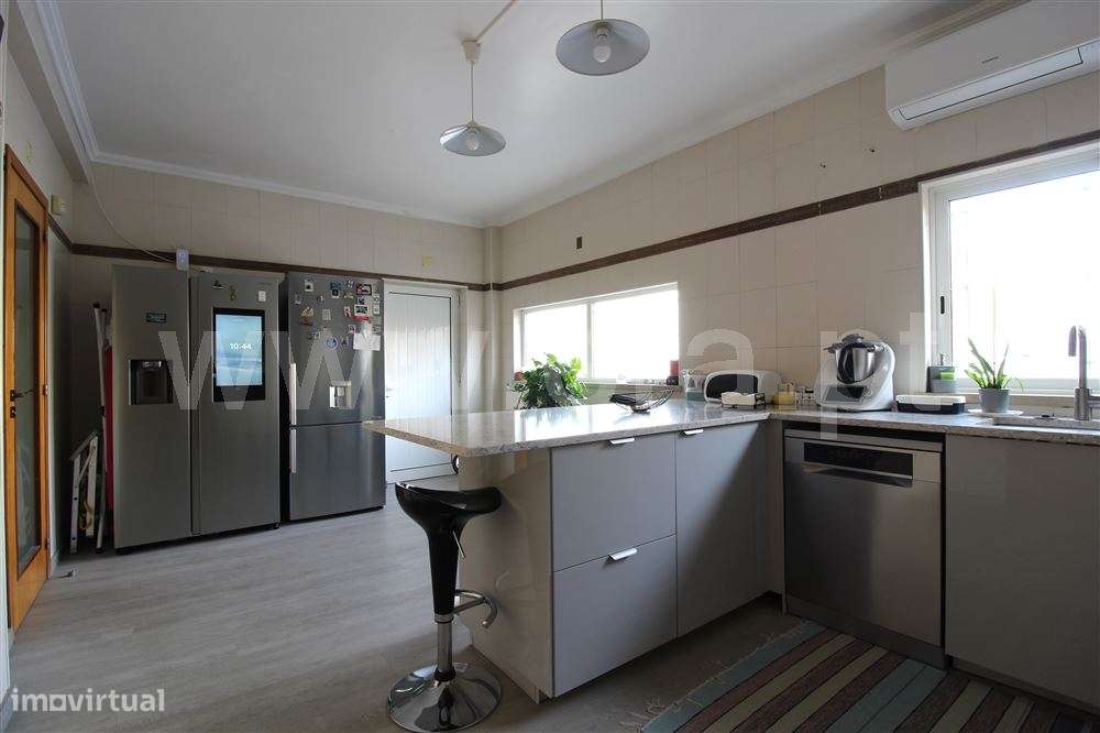 Moradia em Banda V2+1, Venda-8