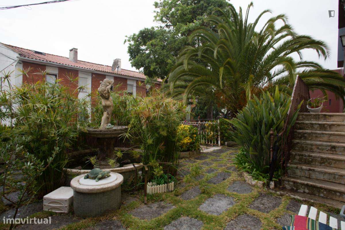 Quarto - localizado em Oeiras Lisbon - Grande imagem: 5/10