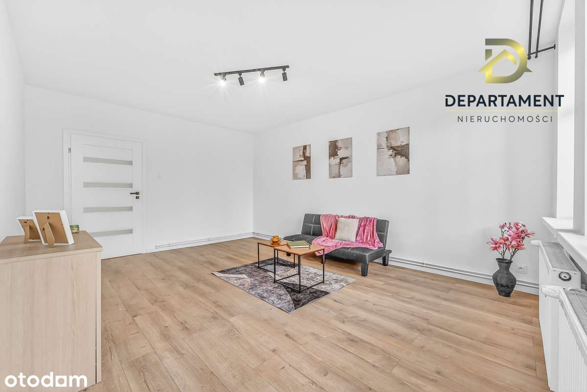 4 pokojowe mieszkanie Centrum z balkonem-1