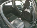 Volvo S60 B5 B AWD Ultimate Dark - 6