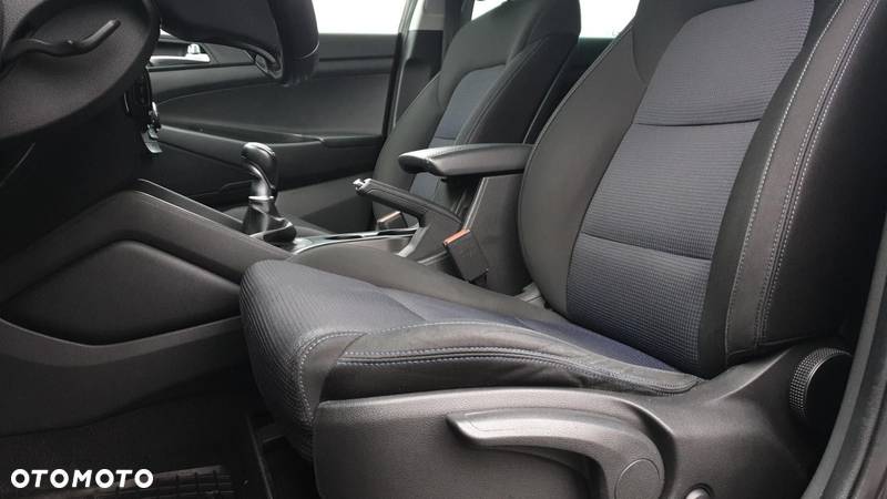 Hyundai Tucson 2.0 CRDI BlueDrive Comfort 2WD - 10