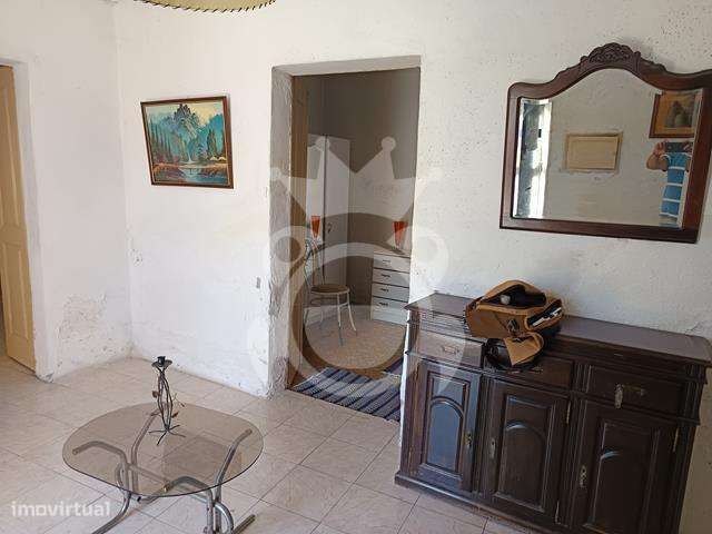 Moradia - centro de Reguengos-8