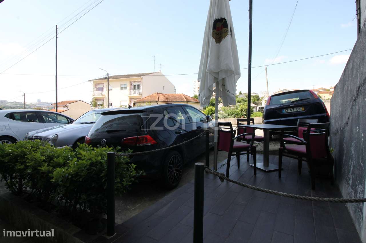 Loja para comercio, serviços, industria hoteleira, em Valbom, Gondo... - Grande imagem: 4/26