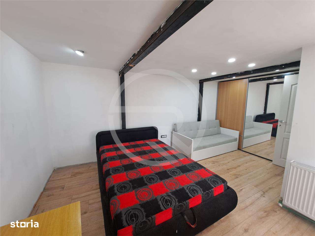 Casa individuala, compusa din: garaj si apartament! - Imagine principală: 5/7