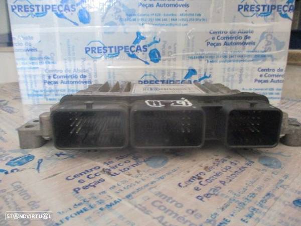 Centralina 237101989R 237101990R RENAULT CLIO 3 FASE 2 2012 1.5DCI - 3