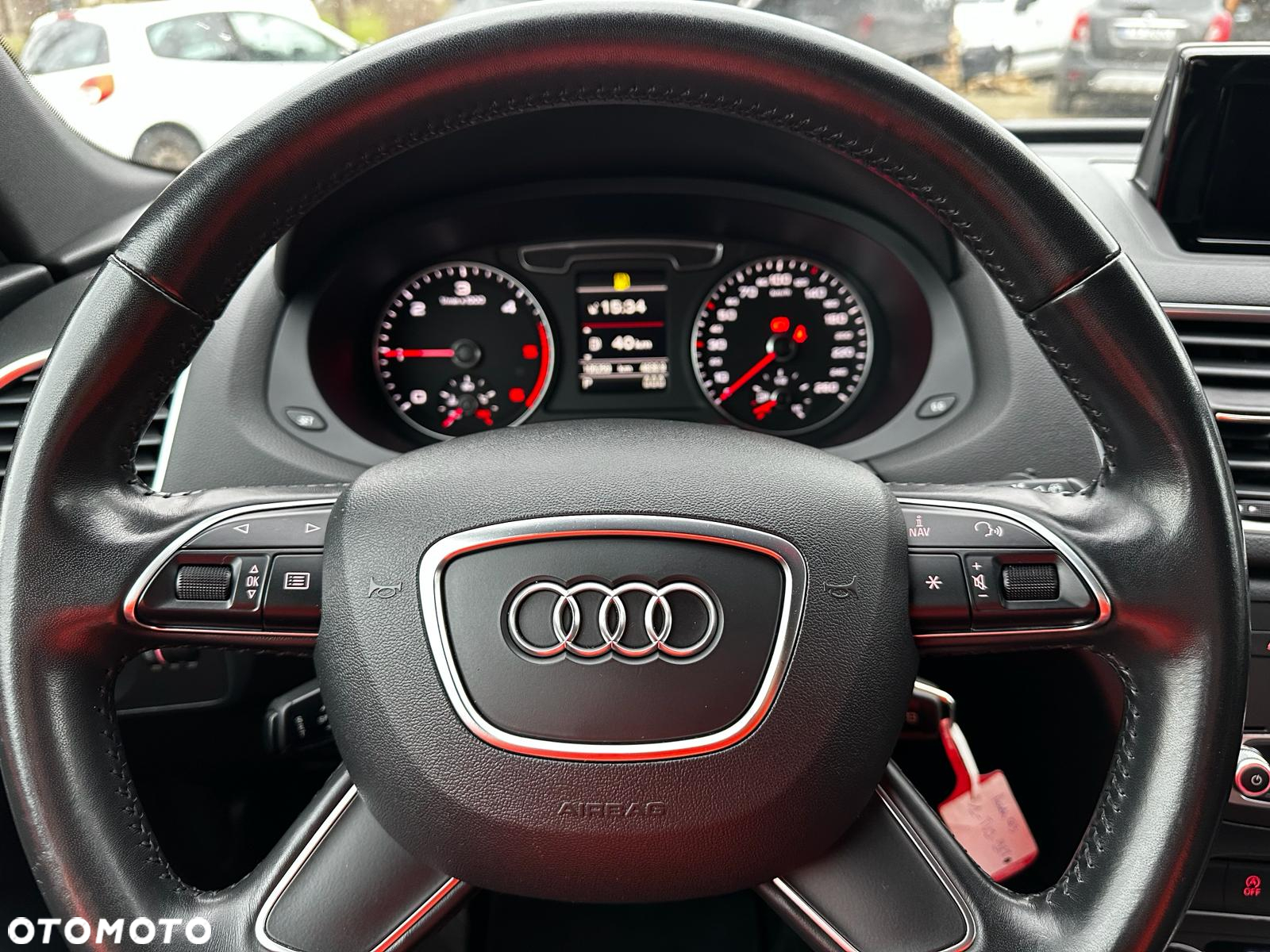 Audi Q3 2.0 TDI S tronic - 15