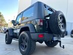 Jeep Wrangler - 38